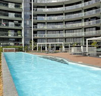 Astra Apartments Canberra - Manhattan - Southport Accommodation