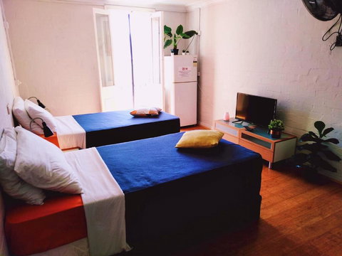 Asylum Sydney Backpackers Hostel - Accommodation Southport 1