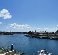 Attached Self Service Waterfront Whole Villa - Sydney - Southport Accommodation