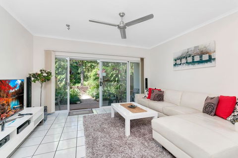 Attenborough Apartments - Southport Accommodation 2