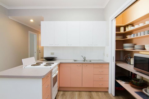 Atticus Cottage - Accommodation Southport 1