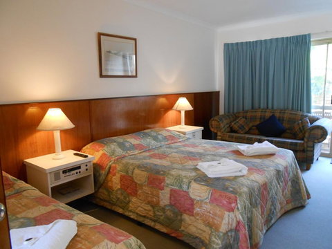 Augusta's Georgiana Molloy Motel - Accommodation Southport 1