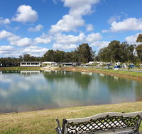 Australian Motor Homes Tourist Park - Southport Accommodation