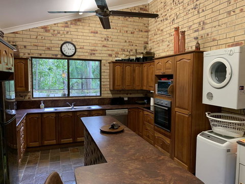 Avalon - Accommodation Southport 3