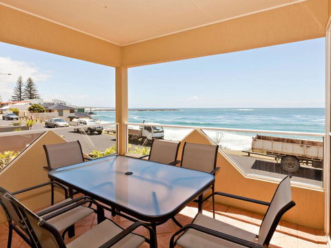 Avalon 2- Uninterrupted Views- Almost On The Beach! - Southport Accommodation 0