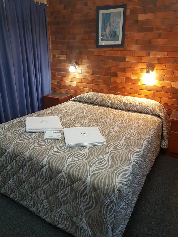 South Isis QLD Southport Accommodation