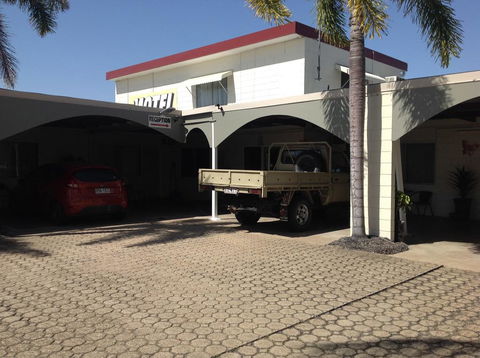 Ayr Max Motel - Southport Accommodation 3