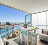 Azure Bliss Family escape opposite beach with heated pool access - Southport Accommodation