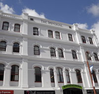Backpackers Imperial Hotel - Southport Accommodation