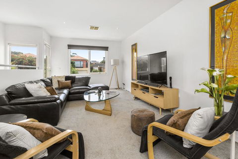 BANGALOW - MORNINGTON - Southport Accommodation 3