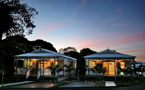 Barney Beach Accommodation - Southport Accommodation 1