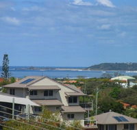Beaches 1 - Southport Accommodation