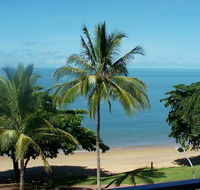 Beachfront Apartments on Trinity Beach - Accommodation Southport