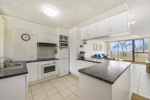 Beachpark 9, 9/58 Pacific Drive - Southport Accommodation 3