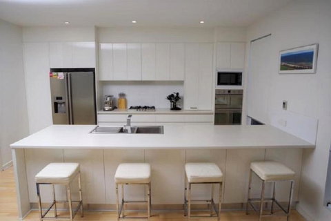 Relax At 36 - Accommodation Southport 1