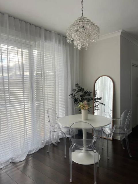 Renovated 3 Bedroom House - Southport Accommodation 3