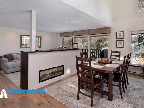 Ridge Creek 1 - Accommodation Southport 2