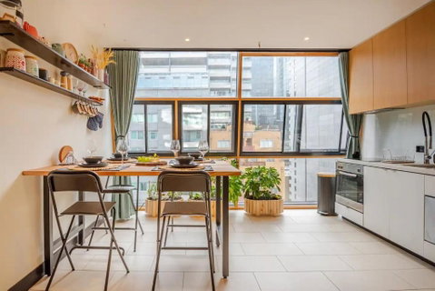 Riverside Apartment Melbourne CBD - Southport Accommodation 0