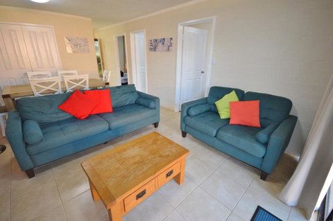 Riverview Holiday Apartment 93 - Kalbarri WA - Accommodation Southport 1