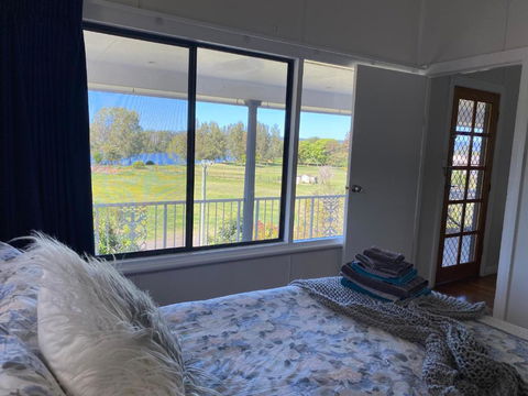 Riverview Place - Southport Accommodation 1