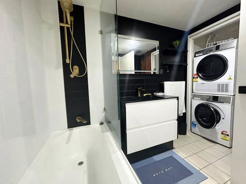 S&P - Festival - Southport Accommodation 2