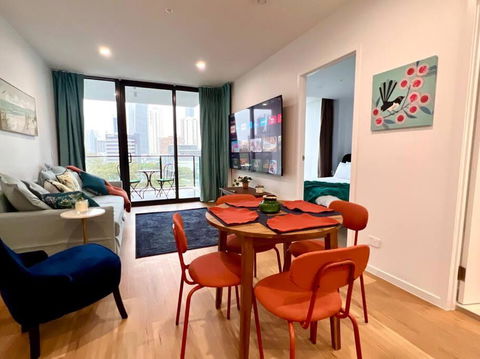 Romantic Apartment In Surfers - Southport Accommodation 1