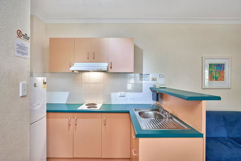 Royal Palm Villas - Southport Accommodation 1