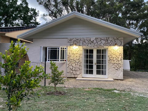Rural Granny Flat - Pet Friendly - Southport Accommodation 0