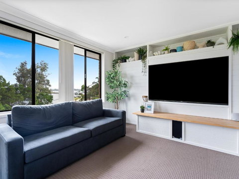 Salt & Sand Getaway - Accommodation Southport 1