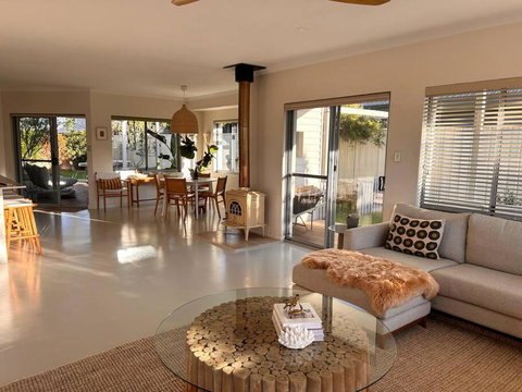 Salt - Accommodation Southport 0