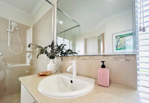 Salt - Accommodation Southport 3