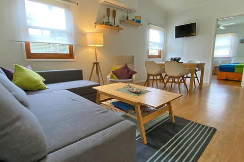 SALTYS AMITY POINT - Southport Accommodation 2