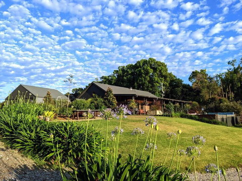 Samsara Farm Cottage - Stunning Hinterland Oasis - Southport Accommodation 0
