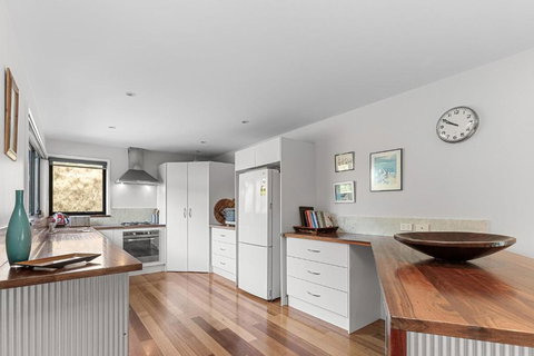 Sanctuary House - Accommodation Southport 2