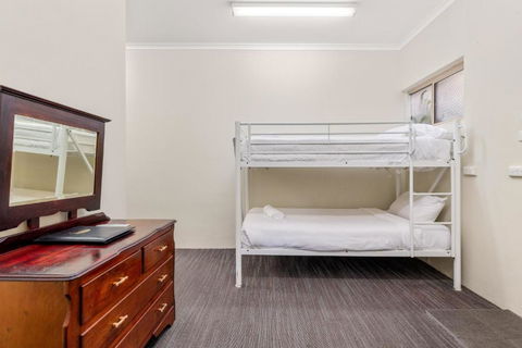 Sanctuary Resort Motor Inn - Southport Accommodation 2