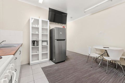 Sanctuary Resort Motor Inn - Southport Accommodation 1