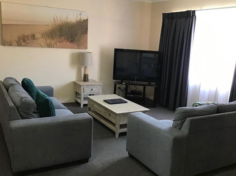 Sandcastles Holiday Apartments - Southport Accommodation 3