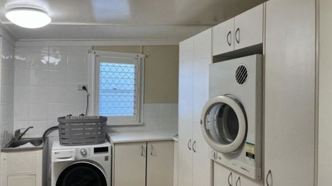 Sandy Days 4551 - Accommodation Southport 1