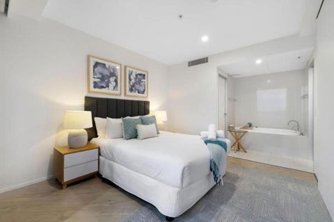 Skyline Serenity - Southport Accommodation 1