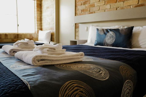 The Australian Hotel St George - Southport Accommodation 0