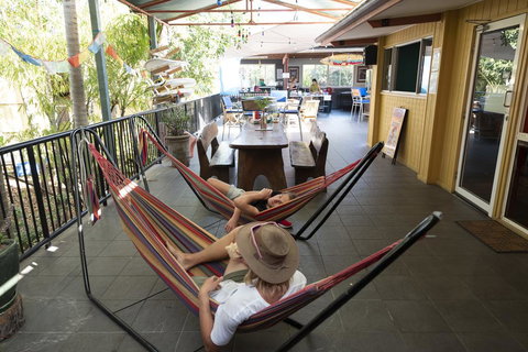 Beachside 1770 YHA - Accommodation Southport 1