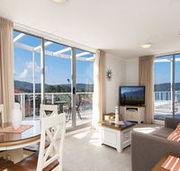 Bella Mare - 2 Bedroom Ocean View Terrace Apt - Southport Accommodation