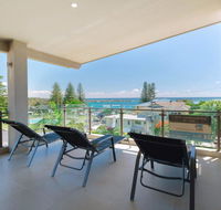 Bimbadeen Penthouse - across the road from Main Beach - Southport Accommodation
