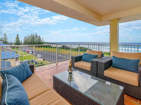 Bindaree 9 - Spectacular Views - Southport Accommodation 0