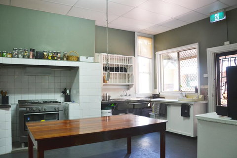 Black Diamond Lodge - Accommodation Southport 1