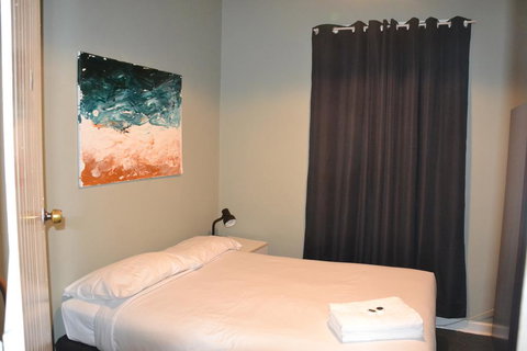 Black Diamond Lodge - Accommodation Southport 0