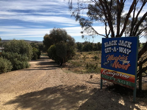 Black Jack Get-A-Way Magpies Nest - Southport Accommodation 0