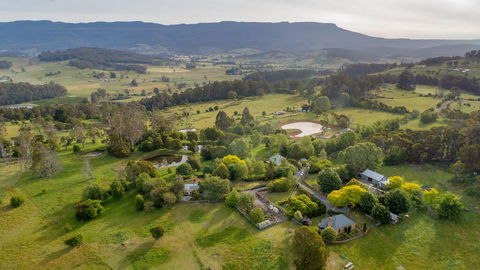 Blackwood Park Cottages Mole Creek - Southport Accommodation 1