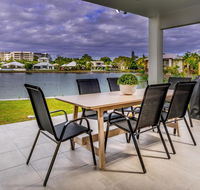 Blue Lagoon Villa B - Accommodation Southport