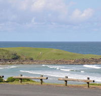 Blue Pacific 1 - Across the road from Pippi Beach - Southport Accommodation